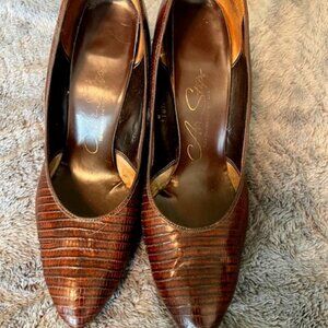 Air Steps Vintage Snakeskin Pumps
